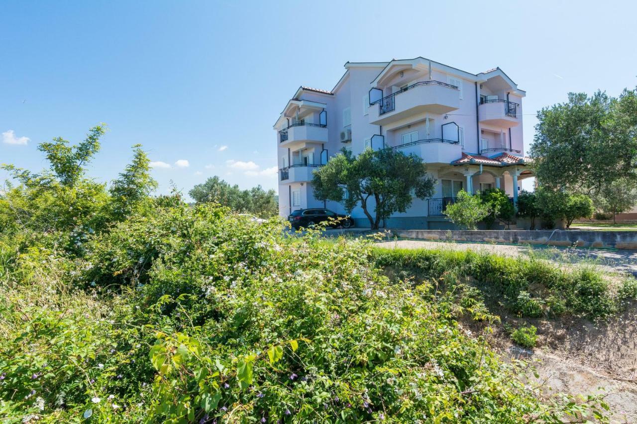 Apartments Feel Good Сукошан Екстер'єр фото